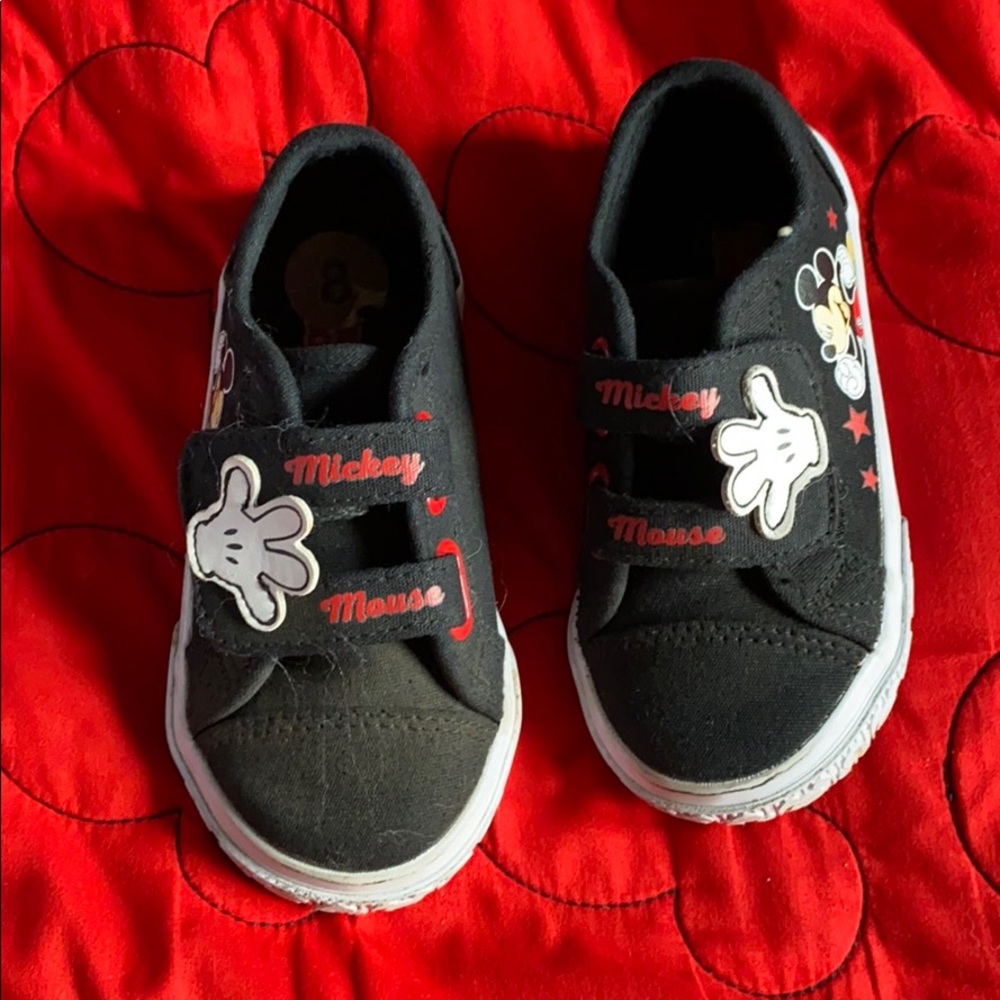 Kids shoes